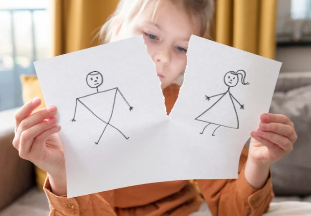 El impacto del divorcio en los hijos: cómo proteger su bienestar impacto del divorcio en los hijos